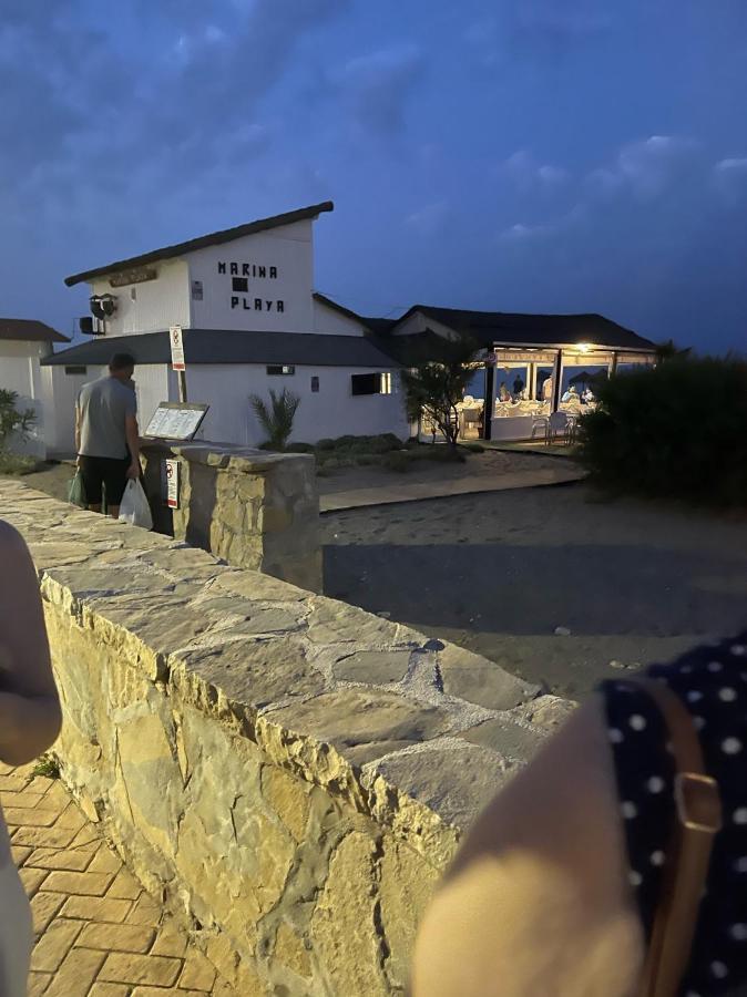 Stylish 3 Bed House 2 Bathrooms, With Patio, Roof Terrace And Communal Pool 5 Minutes Away From The Beautiful Spanish White Village Of Casares Pueblo And Only 20 Mins From The Sea Zewnętrze zdjęcie